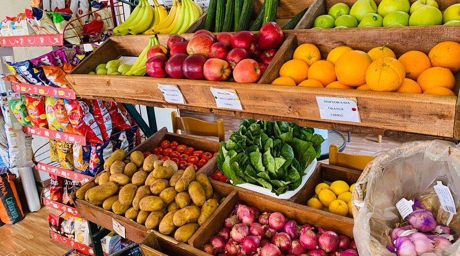Fresh fruits and vegetables every day. 