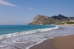 Πισίνα και παραλία
