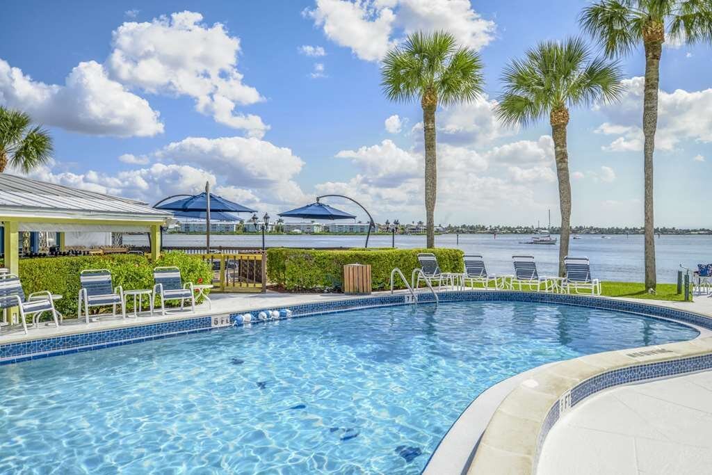 Charter Club Resort Naples Bay Pool Pictures & Reviews Tripadvisor