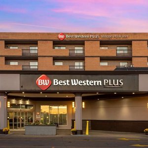Best Western Plus Village Park Inn, hotel in Calgary