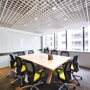 Studio M Meeting Room