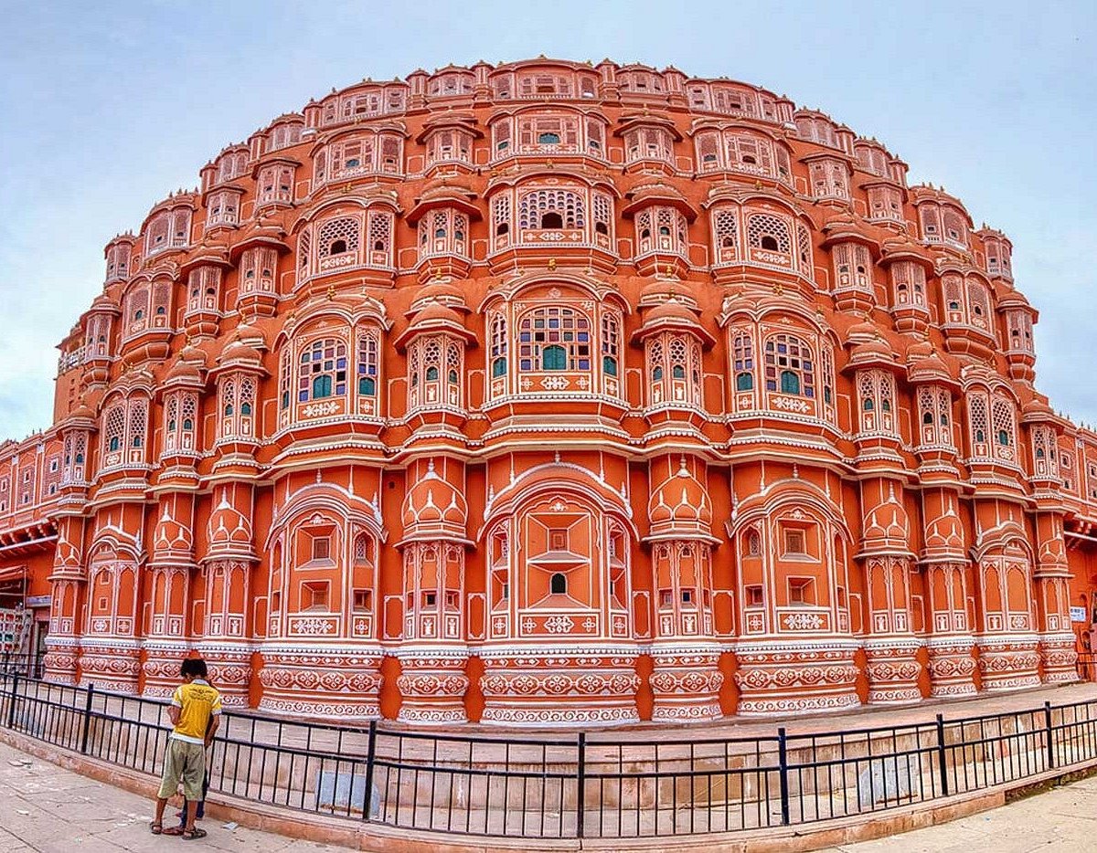 Файл:Jaipur 03-2016 27 Hawa Mahal - Palace of the Winds.jpg - Википедия