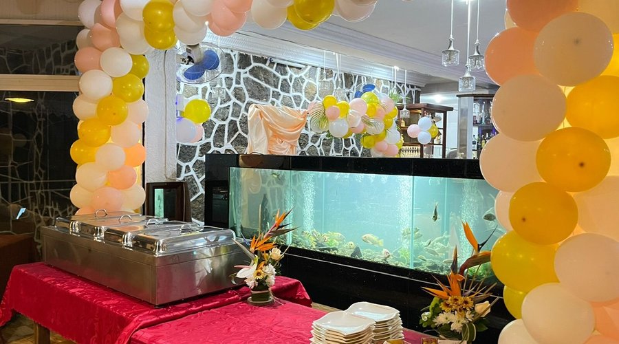 Come to visit us @L'AssietteDuNord, happy client are our priority. Do not hesitate to book for end of year celebration or ask for more details.🥂🍻🎉 