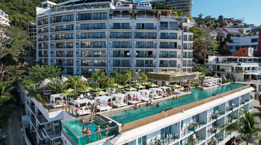 Almar Reosrt Luxury LGBTQ+ Beach Front Experience, Puerto Vallarta, Mexico, infinity pool
