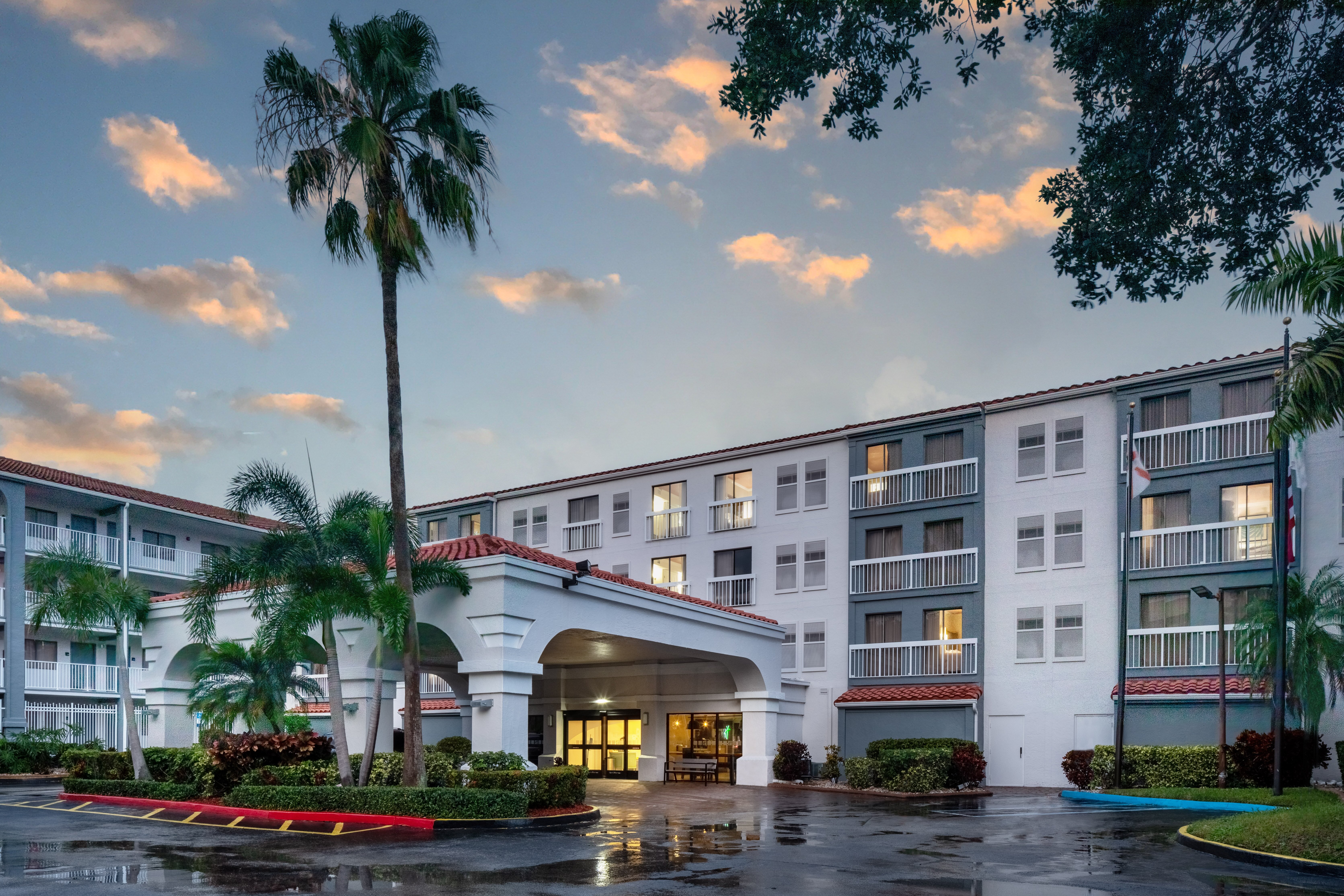 Holiday Inn Suites Boca Raton North UPDATED 2024 Prices