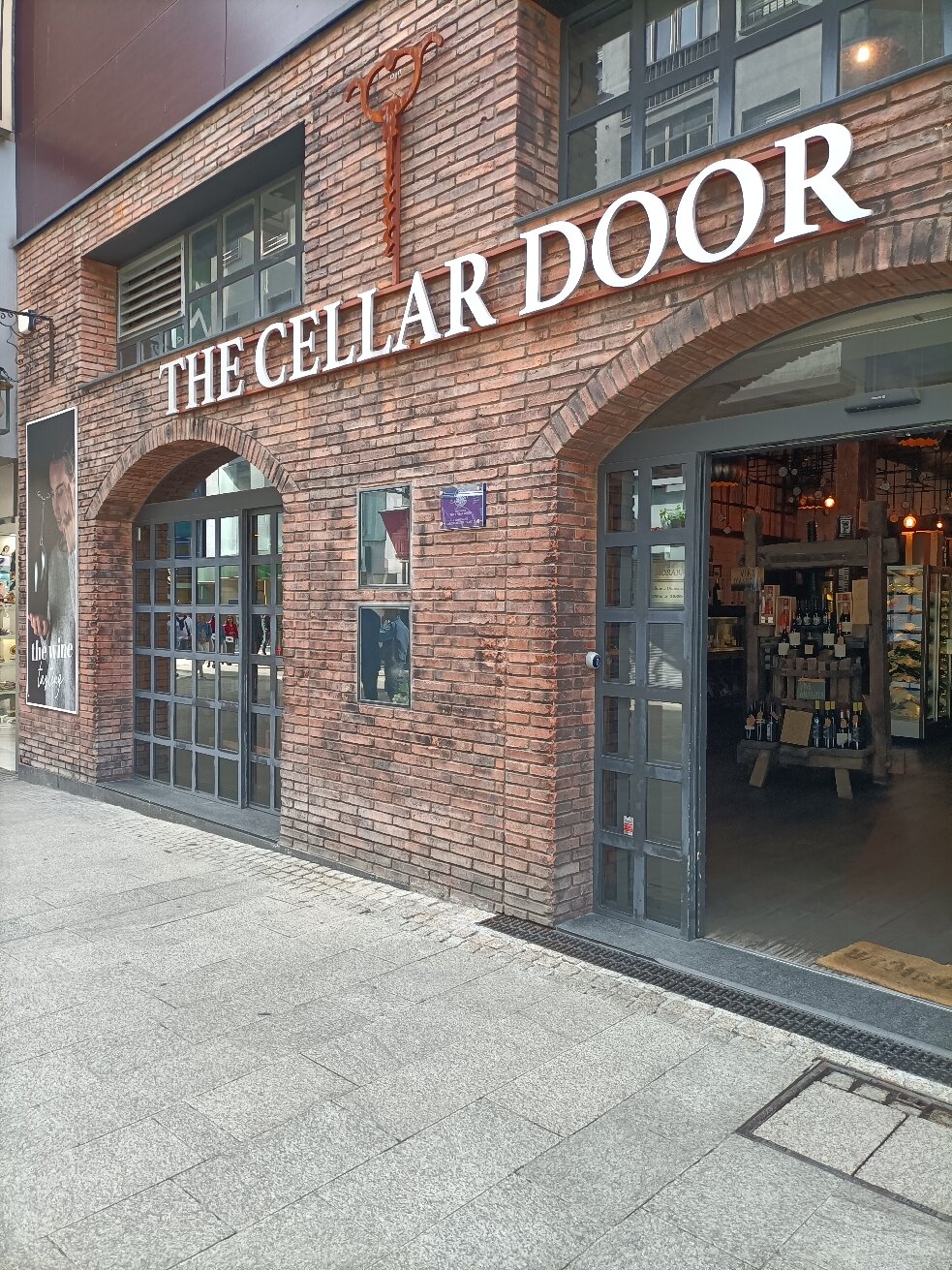 The Cellar Door Qu SABER antes de ir ACTUALIZADO 2024