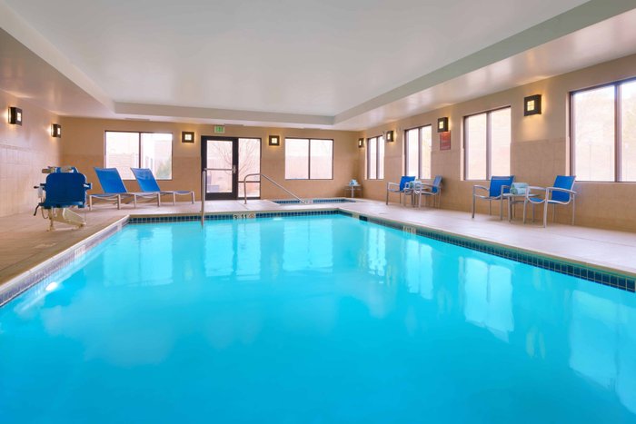 TownePlace Suites by Marriott Elko Pool Pictures & Reviews - Tripadvisor