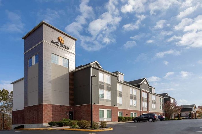 LA QUINTA INN & SUITES BY WYNDHAM STONINGTON-MYSTIC AREA - Updated 2024 ...