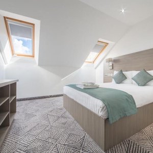 A1E044 Guest Room