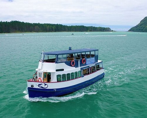rotorua boat cruise