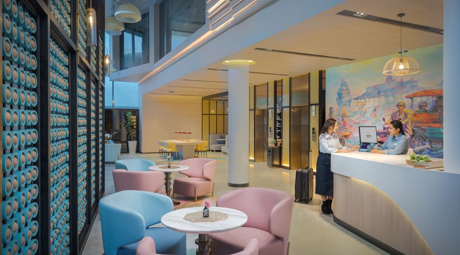 Reception
Lobby
Area and Facilities