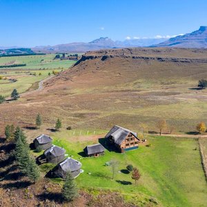 VIEW OF THE PROPERTY, KHOTSO LODGE AND HORSE TRAILS