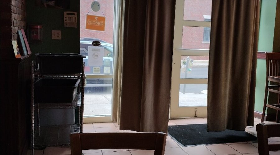 Woodstar Cafe