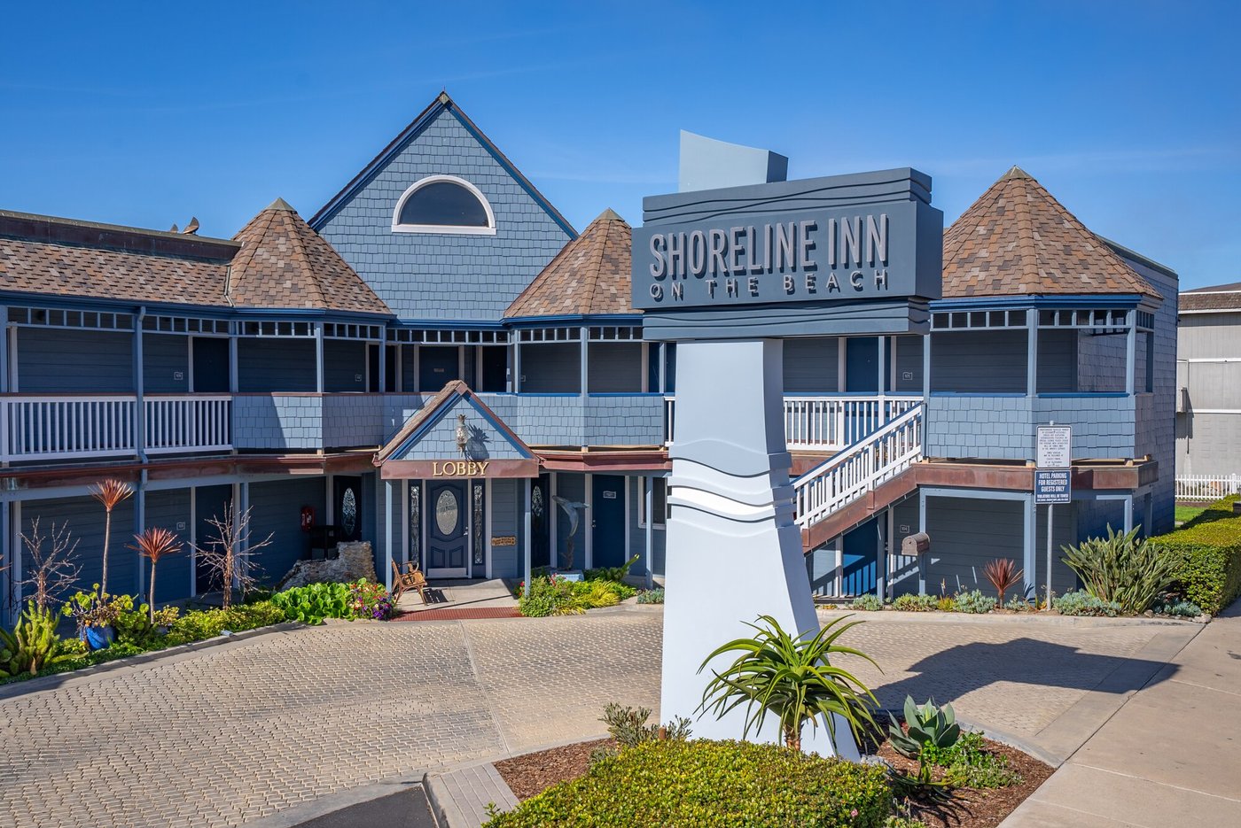 CAYUCOS SHORELINE INN...ON THE BEACH: UPDATED 2024 Hotel Reviews, Price ...