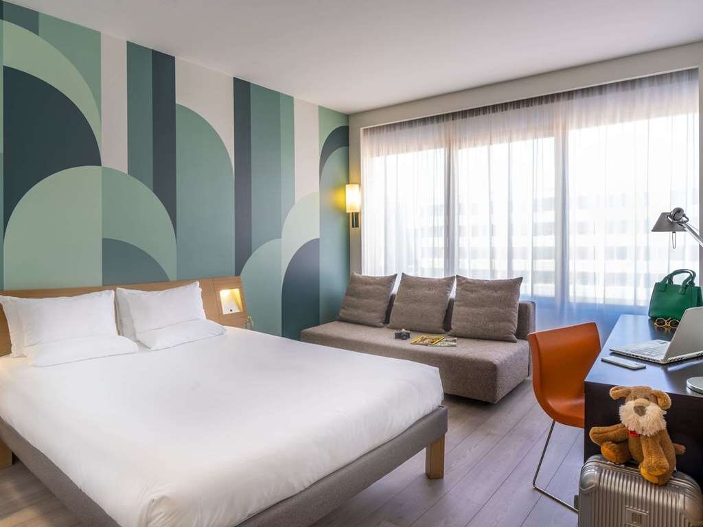 NOVOTEL MADRID CAMPO DE LAS NACIONES HOTEL - Updated 2023 Prices ...