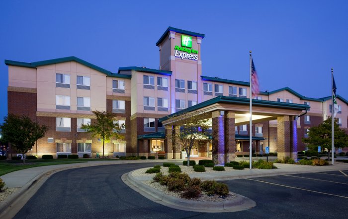 HOLIDAY INN EXPRESS & SUITES ST. PAUL NE (VADNAIS HEIGHTS), AN IHG ...