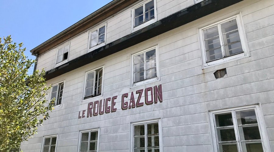 Rouge Gazon