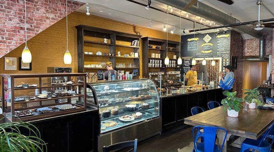 Ana Bandeira Chocolates Cafe