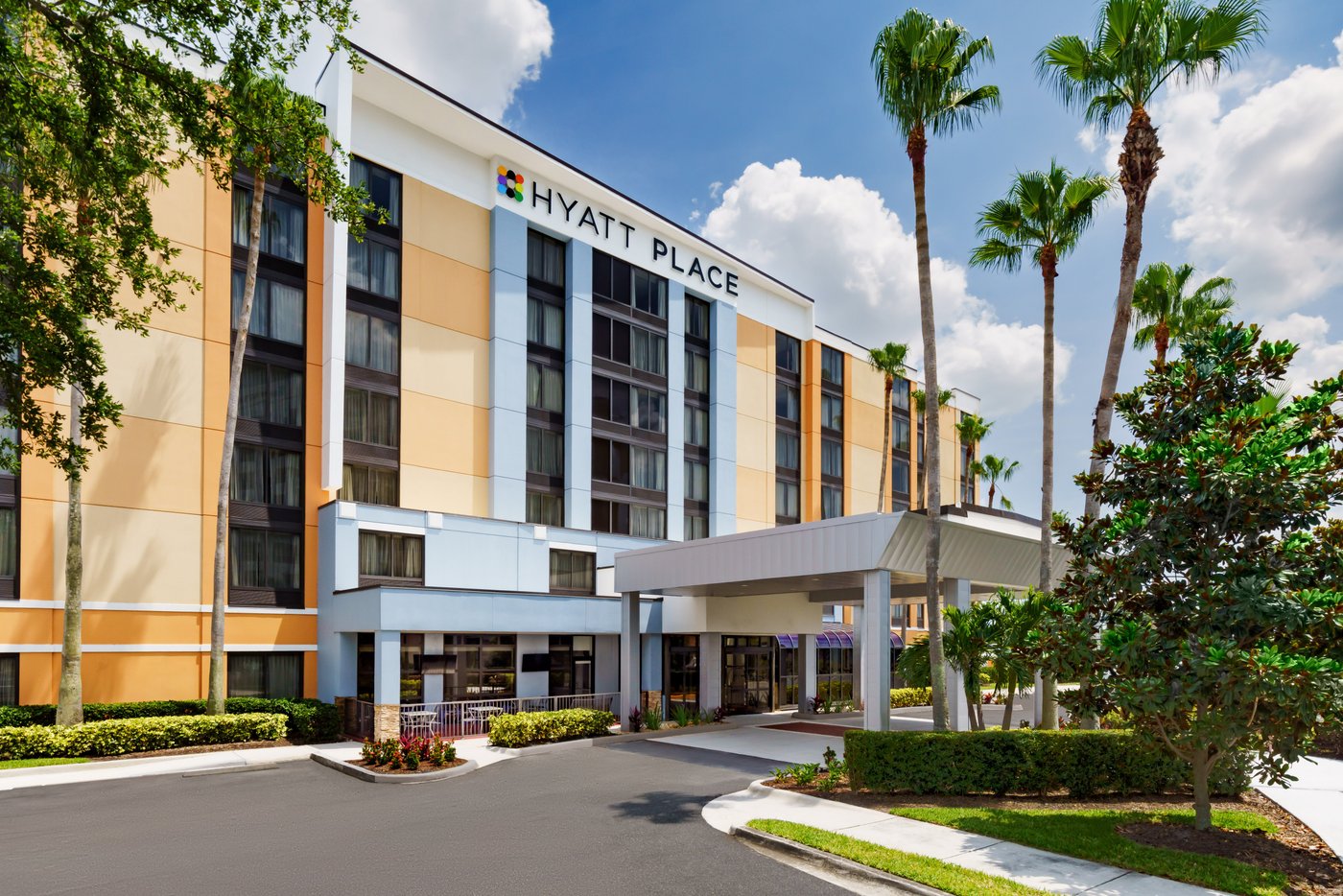 Hyatt Place Across From Universal Orlando Resort – Frühstück: Fotos und ...