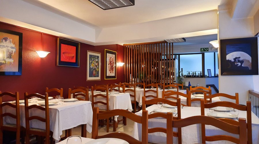 Restaurante familiar, servimos comida tradicional desde 2001.