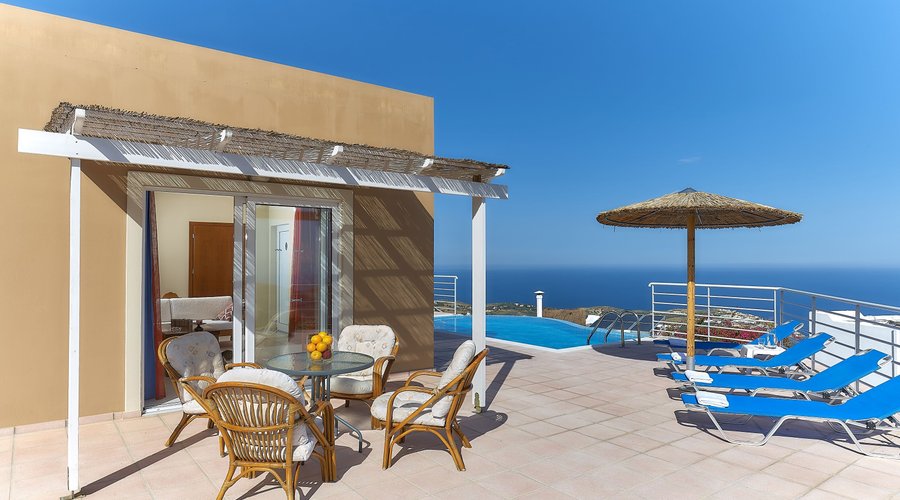 Apartment with a Private Pool, External