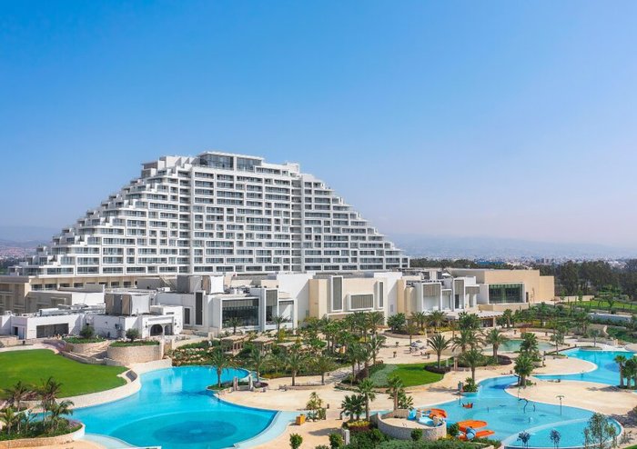 CITY OF DREAMS MEDITERRANEAN - Updated 2024 Prices & Resort⚡ Venha ...