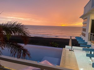 Blue Coast Beach Hotel in Luzon