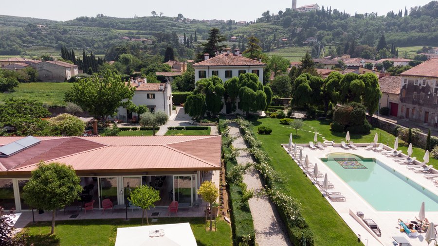 Vista dall'alto - piscina