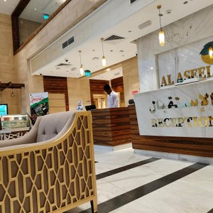 Al Aseel hotel Reception. I stayed here severally and complained about the receptionist(lady) on one occasion but during my last stay on Friday it was amazing, and I could always come back, the receptionist supervisor Mr Akilesh was so profession , polite and accommodative and that made me and my gf felt at home. Thank you Mr Akilesh & I will always come back 😊😊. I recommend this hotel to other guest's. 💯