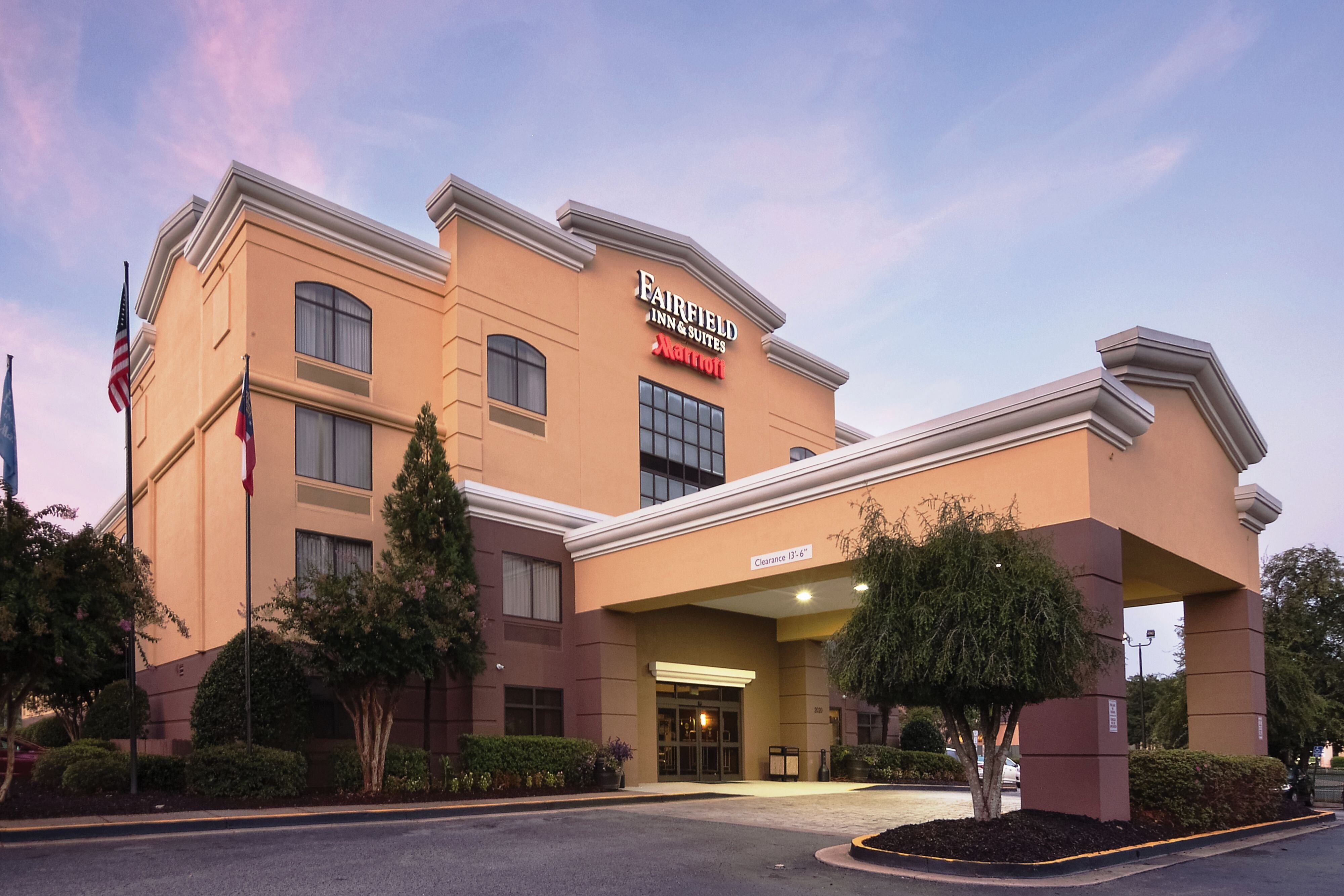 FAIRFIELD INN & SUITES ATLANTA AIRPORT SOUTH/SULLIVAN ROAD - Updated ...