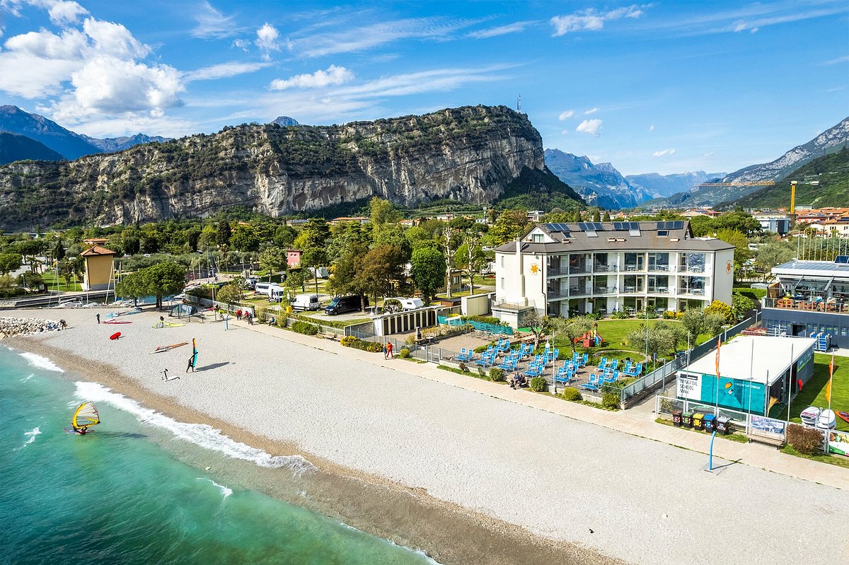 DIE 20 BESTEN Hotels am Strand in Nago Torbole mit Preisen 20