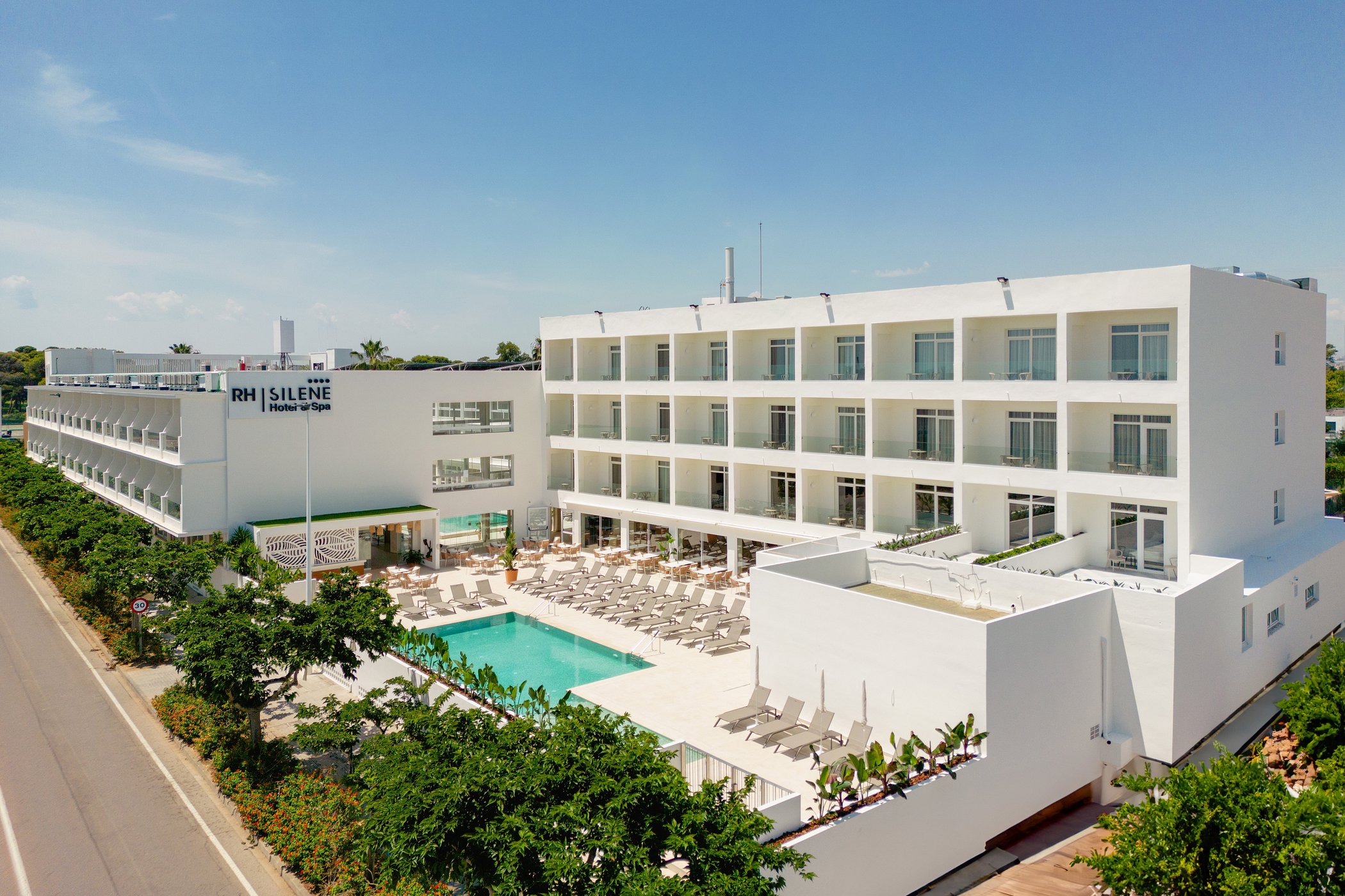 Hotel del Golf Playa image