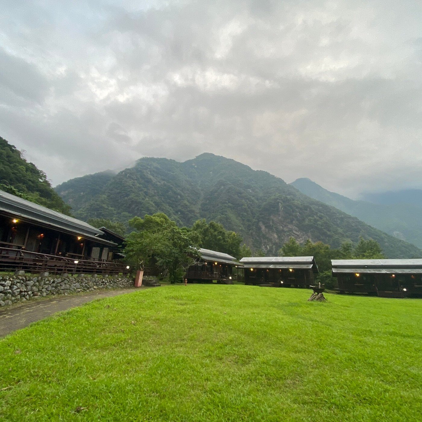 TAROKO VILLAGE HOTEL - Reviews (Xiulin, Hualien) TAROKO VILLAGE HOTEL -  Reviews (Xiulin, Hualien)
