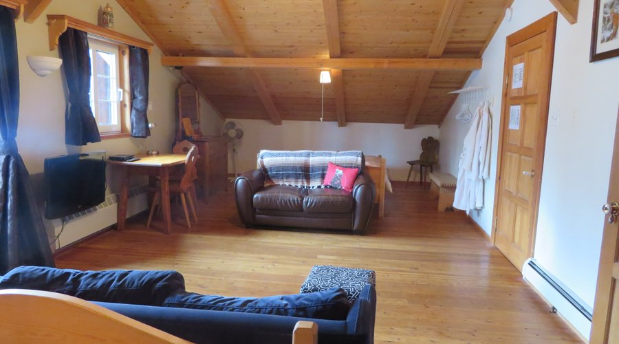 Queen room with balcony