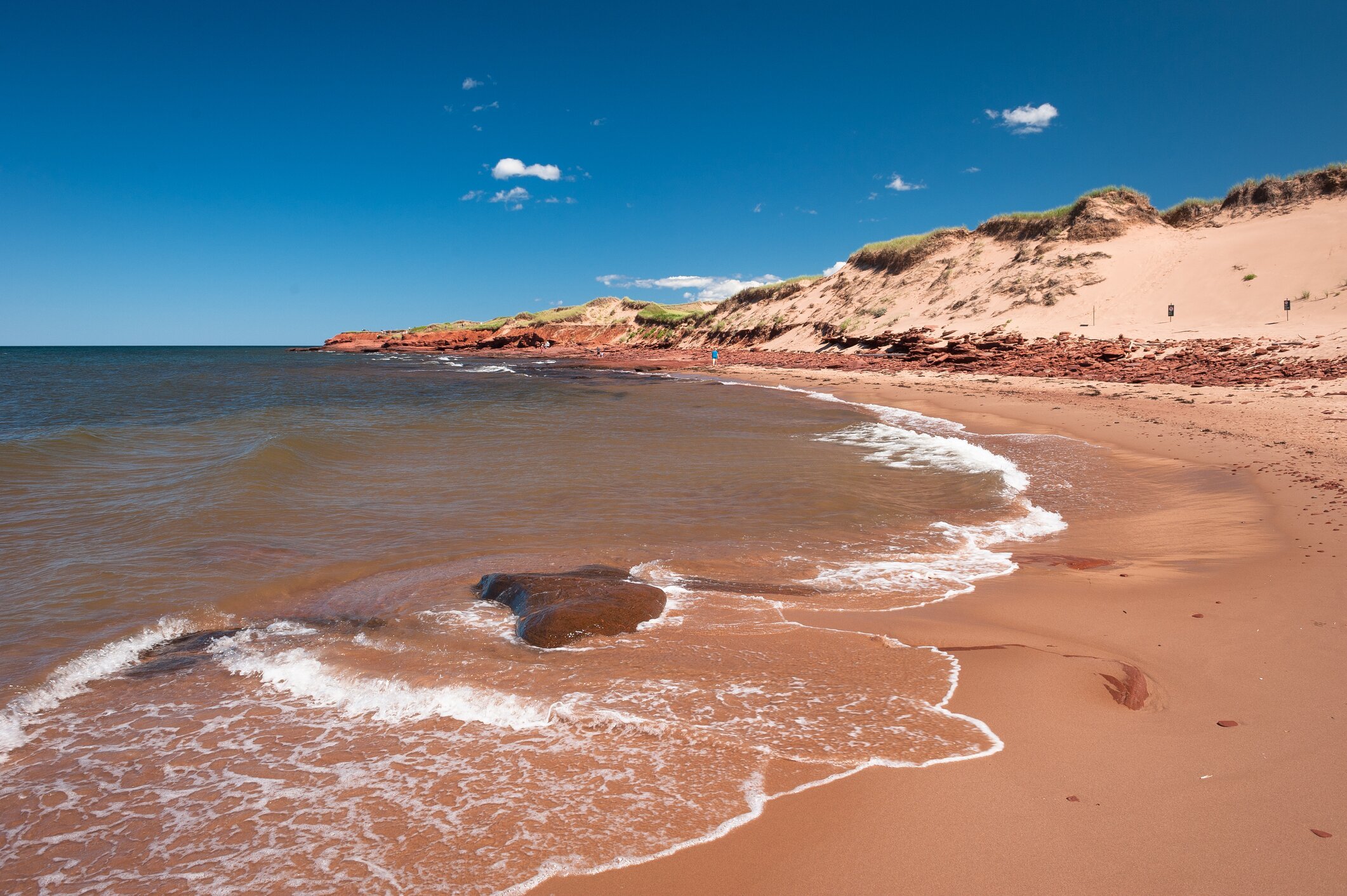 12 Colored Sand Beaches To Visit Around The World - Tripadvisor