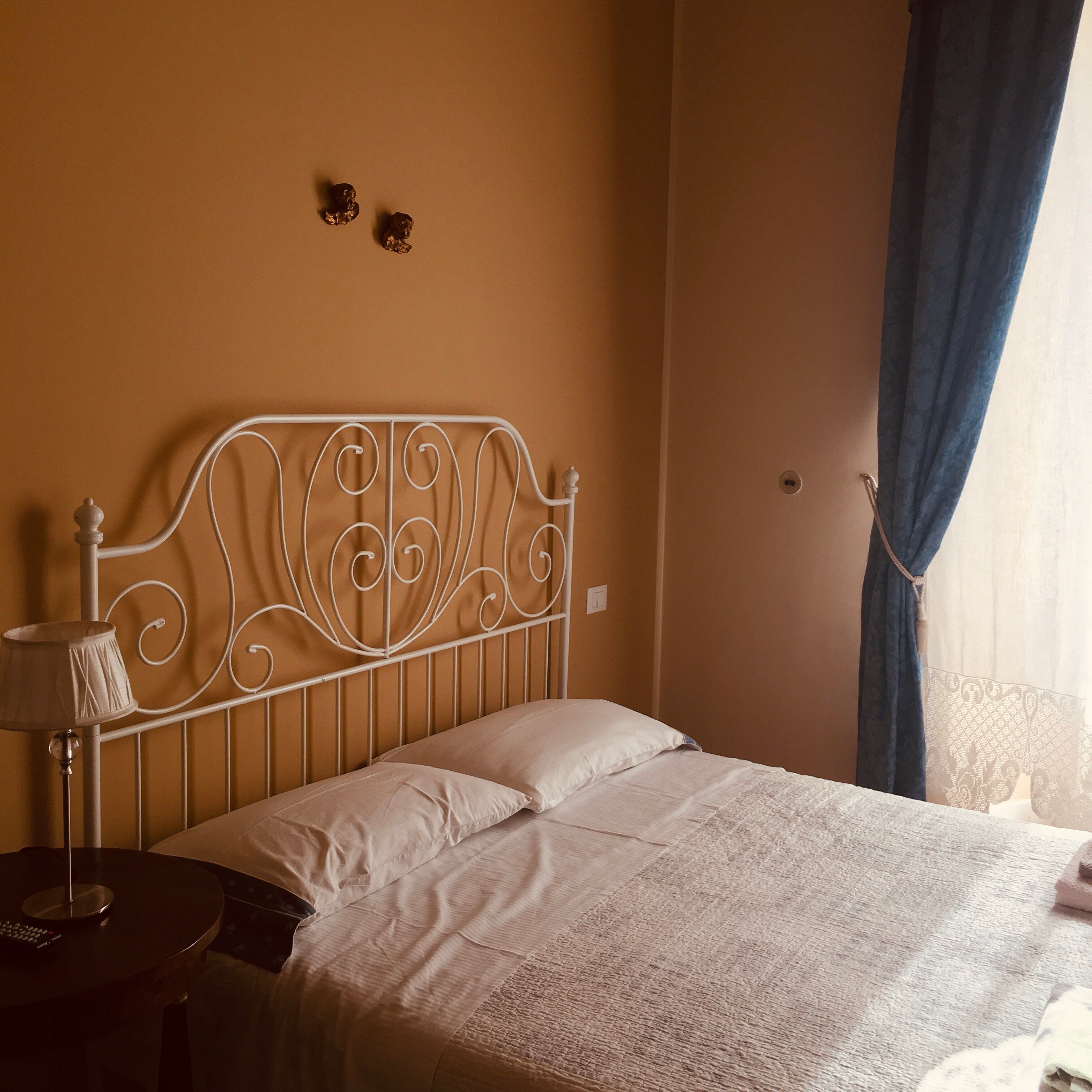 ATTICO LUCE - Prices & Specialty B&B Reviews (Osimo, Italy)