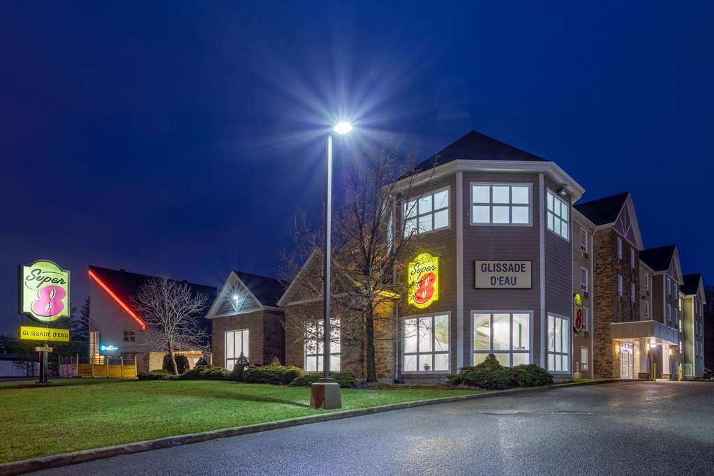 Super 8 By Wyndham Quebec City UPDATED 2024 Prices Reviews Photos   Exterior 