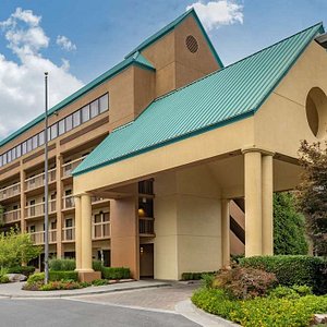 Quality Inn Near The Island Pigeon Forge, hotel in Pigeon Forge