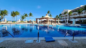 Excellence Riviera Cancun - UPDATED 2023 Prices, Reviews & Photos ...