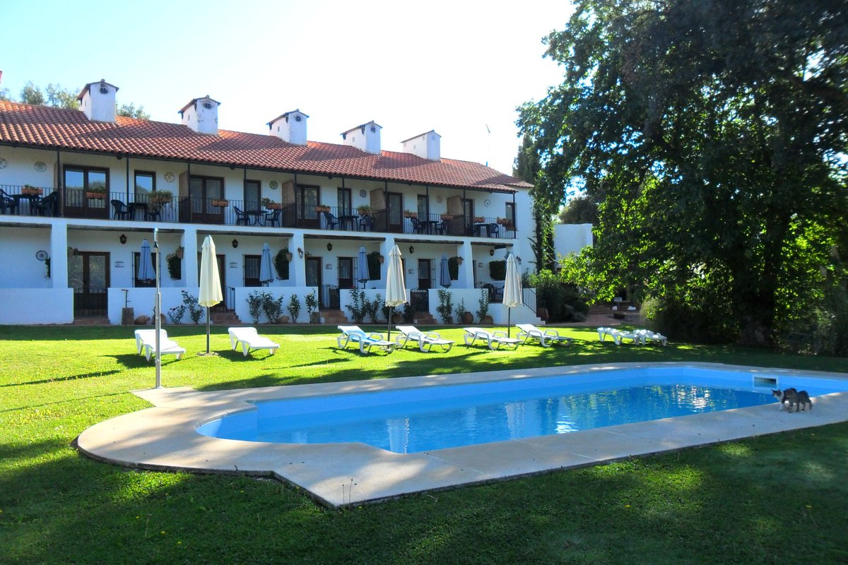 FINCA LA MEDIA LEGUA APARTMENTS - Prices & Hotel Reviews (Los Marines,  Spain)