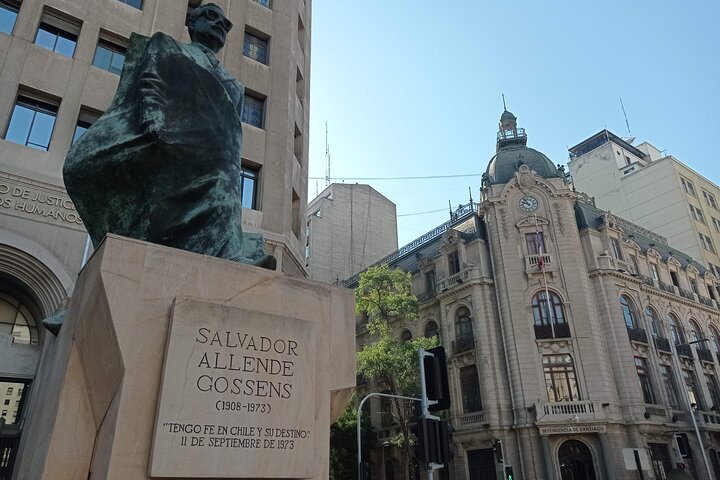 2024 Santiago History Walking Tour In Chile   Caption 