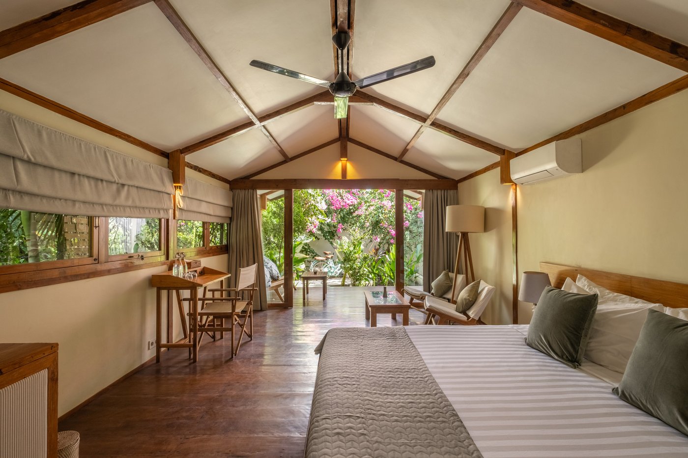 GILI TEAK RESORT - Updated 2024 Prices & Hotel Reviews (Gili Islands/Gili Trawangan) GILI TEAK RESORT - Updated 2024 Prices... 