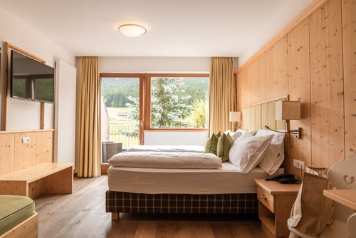 Helmhotel - Updated 2023 Prices & Hotel Reviews (san Candido, Italy)