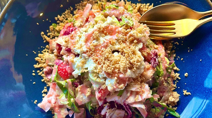 Mixed Salad Leaves with goat cheese, strawberry vinaigrette and caramelized dried nuts 