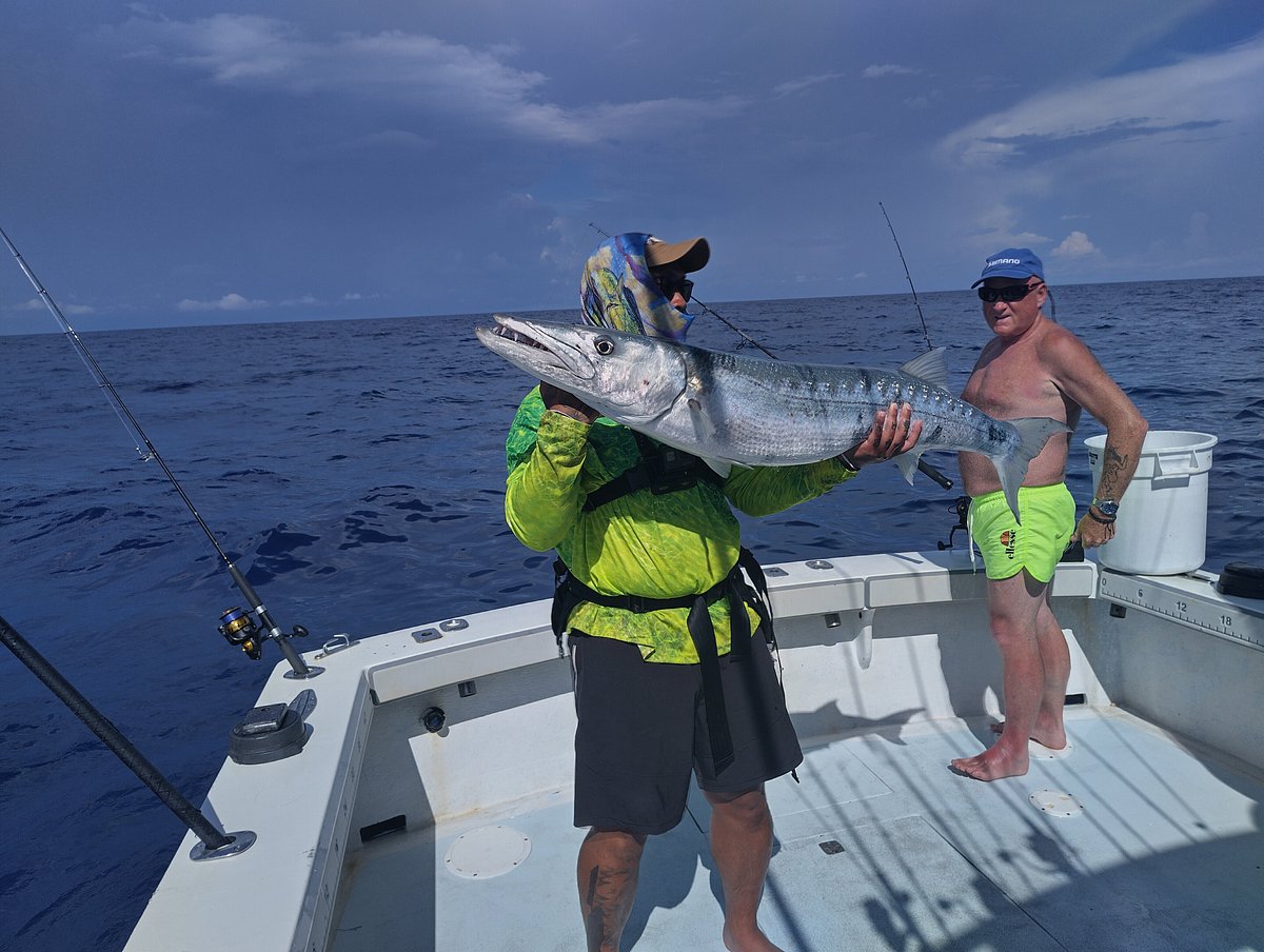 Overview: Offshore Fishing in Sarasota - Liquid Lifestyle Charters