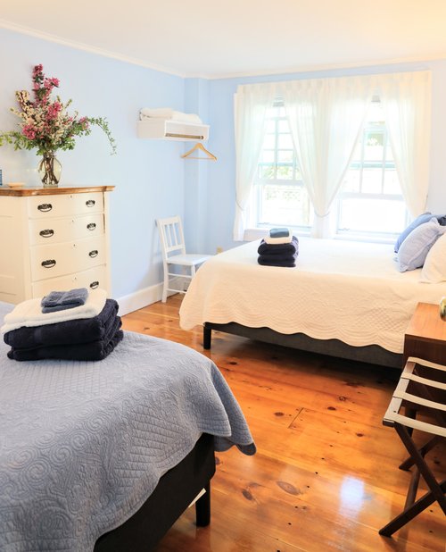 CAPE CODDER GUEST HOUSE (Provincetown) - Hotel Reviews & Photos ...