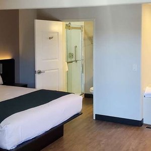 Motel Los Angeles CA Downtown Single Hot Tub