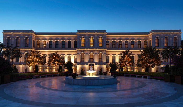 Imagen 1 de Four Seasons Hotel Istanbul at the Bosphorus