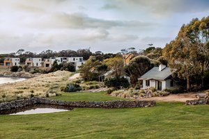 Piermont Retreat in Swansea