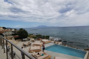 Pool och strand